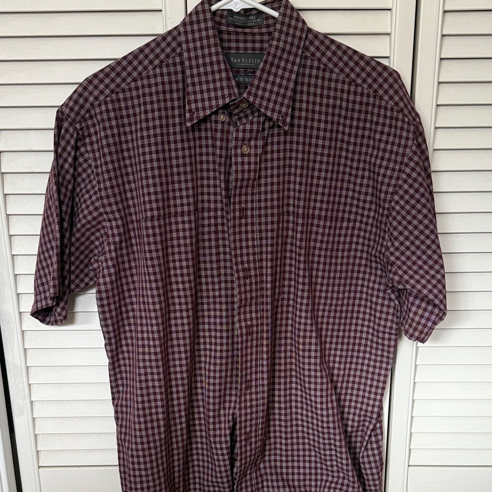 Van Heusen Men's Maroon Plaid Button Down Shirt